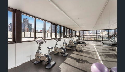 2Bedroom Apartment With Views In Docklands Next To CBD & Marvel Stadium - Accommodation Kalgoorlie 18