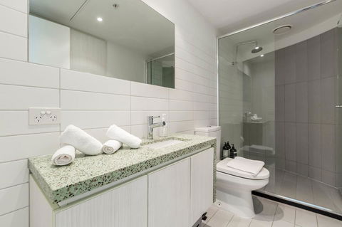 2Bedroom Apartment With Views In Docklands Next To CBD & Marvel Stadium - Accommodation Kalgoorlie 13