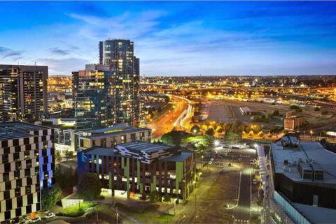 2Bedroom Apartment With Views In Docklands Next To CBD & Marvel Stadium - Accommodation Kalgoorlie 21