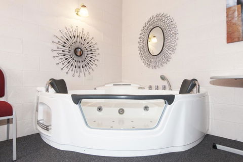 The Grampians Motel - Accommodation Kalgoorlie 4