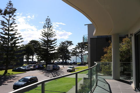 130 At The Waves - Accommodation Kalgoorlie 0