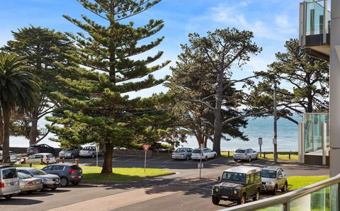 130 At The Waves - Accommodation Kalgoorlie 1