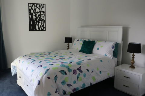 130 At The Waves - Accommodation Kalgoorlie 10