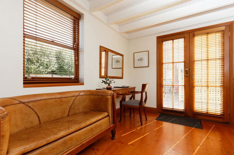 54 On Bank - Accommodation Kalgoorlie 44