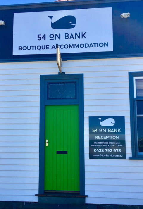 54 On Bank - Accommodation Kalgoorlie 1