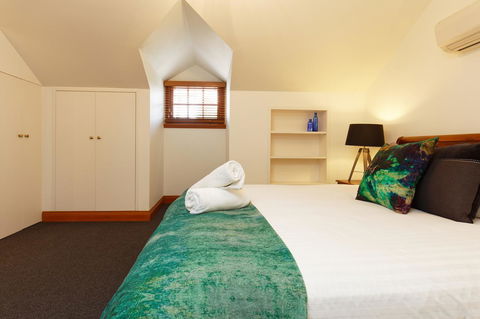 54 On Bank - Accommodation Kalgoorlie 40