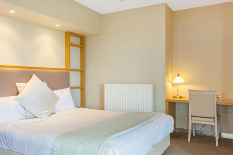 Deep Blue Hotel & Hot Springs - Accommodation Kalgoorlie 36