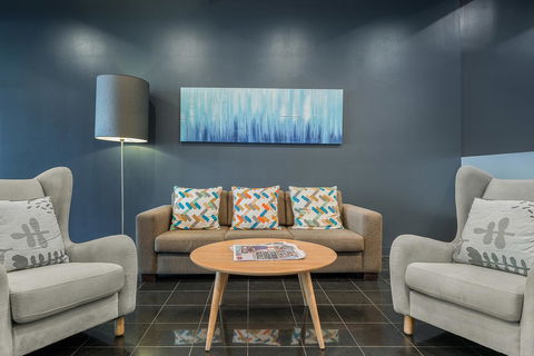 Mantra 100 Exhibition - Accommodation Kalgoorlie 1