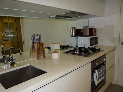 Amazing Accommodations: Vogue - Accommodation Kalgoorlie 44