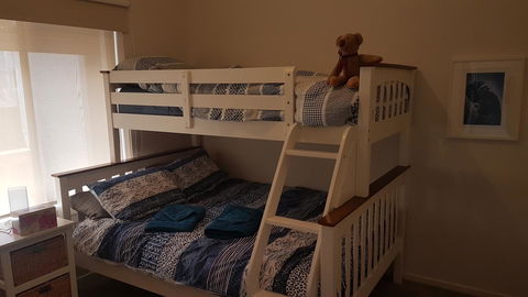 Island Escape - Accommodation Kalgoorlie 7