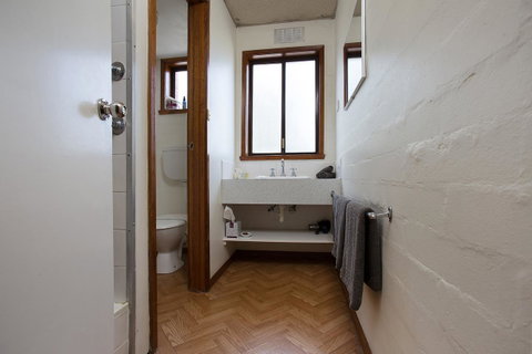 Eastern Beach Holiday Units - Accommodation Kalgoorlie 4