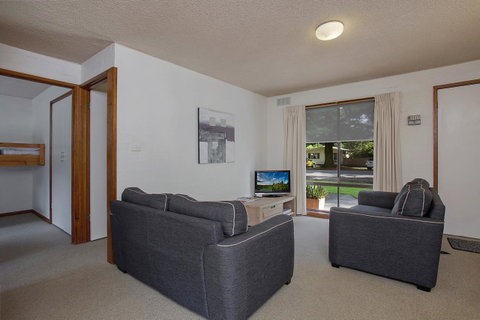 Eastern Beach Holiday Units - Accommodation Kalgoorlie 2