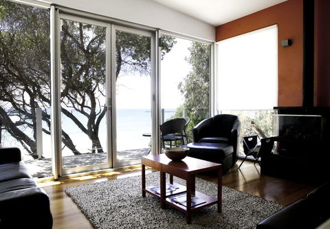 Battery Cove Beach Front Apartment - Accommodation Kalgoorlie 2