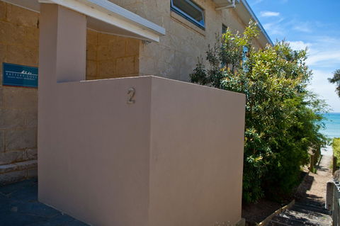 Battery Cove Beach Front Apartment - Accommodation Kalgoorlie 3