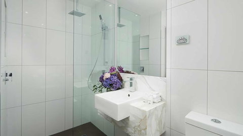 Crowne Plaza Melbourne Carlton, An IHG Hotel - Accommodation Kalgoorlie 10