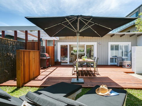 Capella Villa No. 4 - Stunning Luxury Decor Inside And Out - Accommodation Kalgoorlie 0