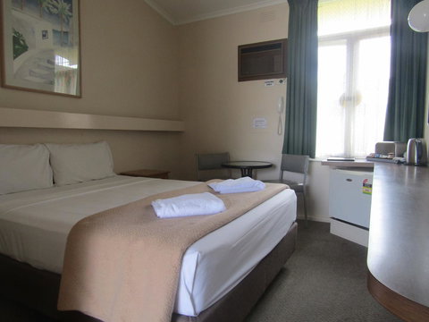 Twin City Motor Inn - Accommodation Kalgoorlie 0