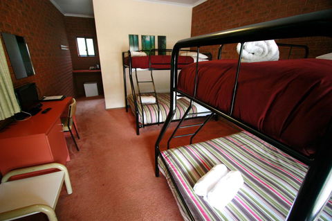 The Harrietville Snowline Hotel - Accommodation Kalgoorlie 4