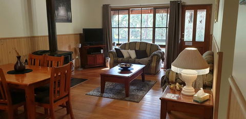 Day Dream Cottage - Accommodation Kalgoorlie 10