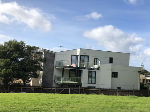 Apartments In Phillip Island Towers - Block C - Accommodation Kalgoorlie 33