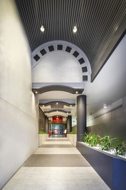 Ibis Melbourne Hotel And Apartments - Accommodation Kalgoorlie 4