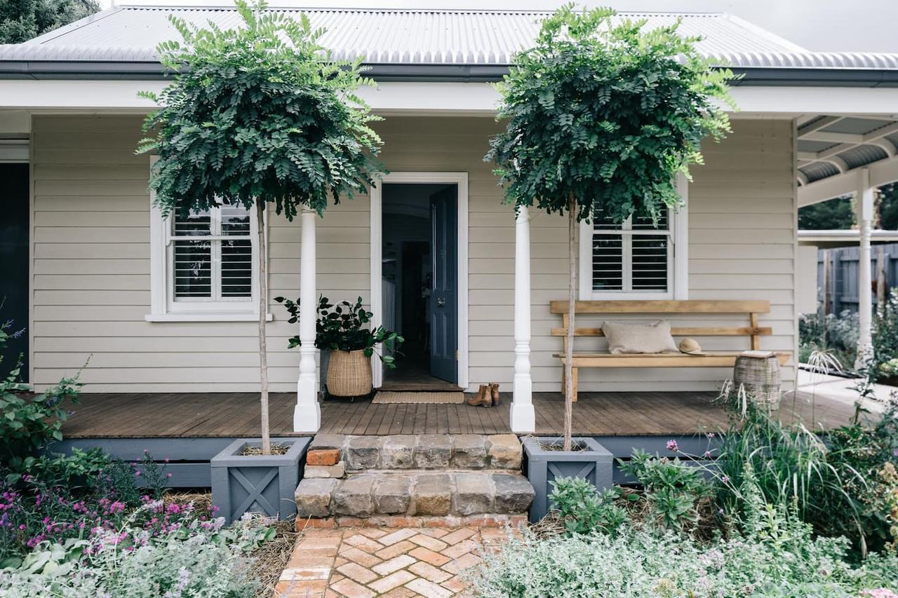 Trentham VIC Accommodation Kalgoorlie