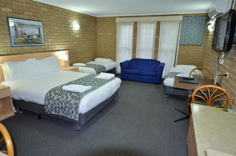 Tropicana Motor Inn - Accommodation Kalgoorlie 9