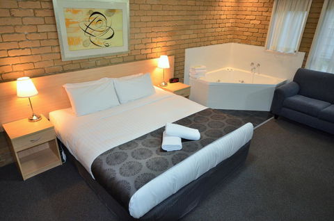 Tropicana Motor Inn - Accommodation Kalgoorlie 5
