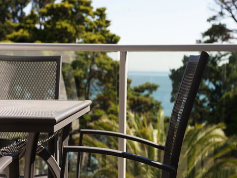 The Waves Apartments - Accommodation Kalgoorlie 5