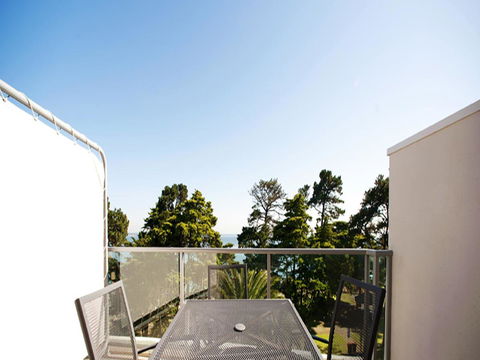 The Waves Apartments - Accommodation Kalgoorlie 3