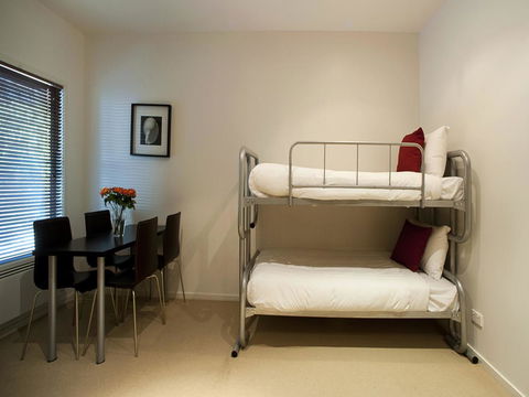 The Waves Apartments - Accommodation Kalgoorlie 18