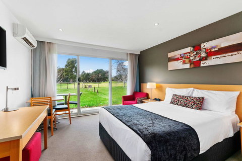 Quality Inn & Suites Traralgon - Accommodation Kalgoorlie 10