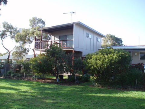Aloha Ha Phillip Island - Accommodation Kalgoorlie 0