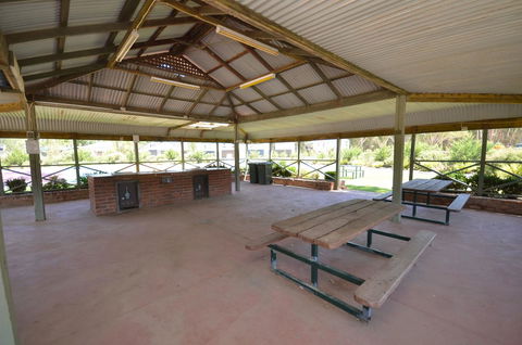 Tasman Holiday Parks - Merool On The Murray - Accommodation Kalgoorlie 37