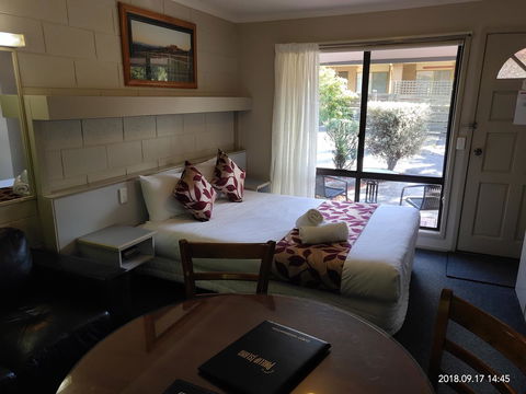 Coachman Motel And Holiday Units - Accommodation Kalgoorlie 35