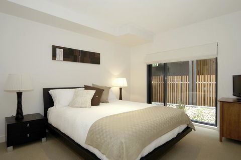 C-Scape Water Front Apartment - Accommodation Kalgoorlie 5