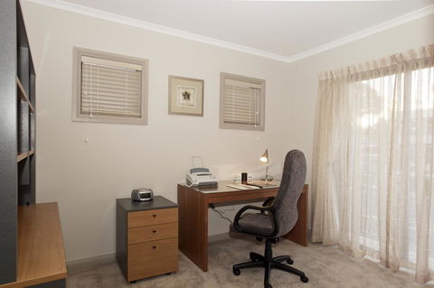 Ringwood Royale - Accommodation Kalgoorlie 1