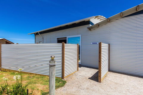 Cottages For Couples - Accommodation Kalgoorlie 0