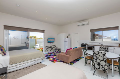 Cottages For Couples - Accommodation Kalgoorlie 7
