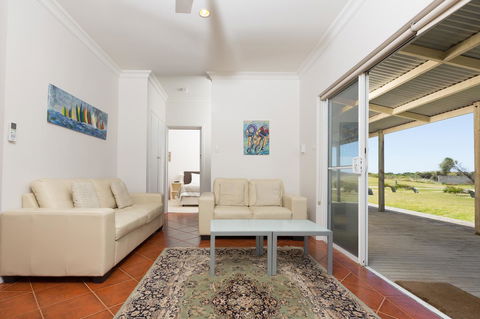 Cottages For Couples - Accommodation Kalgoorlie 28