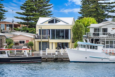 The Waterfront Apartment - Accommodation Kalgoorlie 3