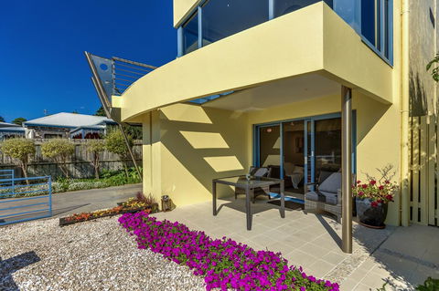 The Waterfront Apartment - Accommodation Kalgoorlie 4
