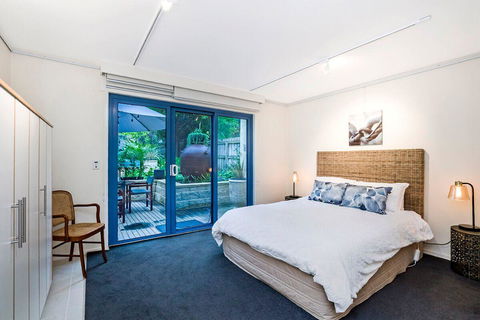 The Waterfront Apartment - Accommodation Kalgoorlie 6