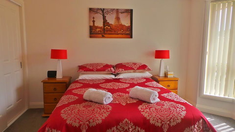 The Bell House - Accommodation Kalgoorlie 1