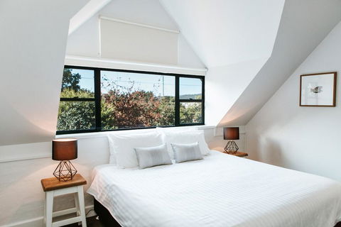 The Berry Inn - Accommodation Kalgoorlie 0