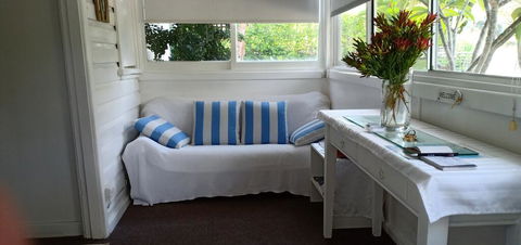 The Boathouse A 3 Bedroom House - Accommodation Kalgoorlie 3