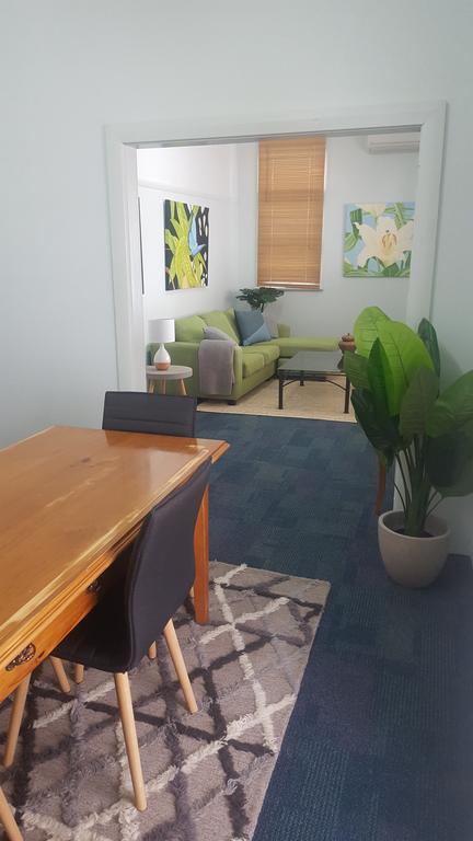 The Cottage - Accommodation Kalgoorlie 1