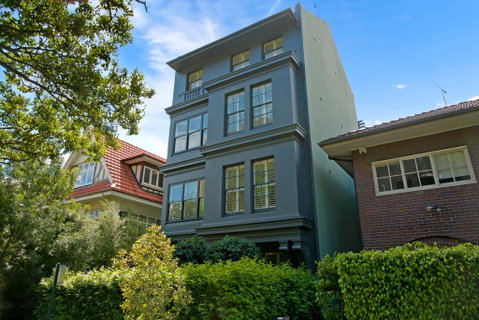 The Courtyard Of St Neot - Art Deco 2BR Potts Point Apartment With Large Courtyard In Stunning Location - Accommodation Kalgoorlie 1
