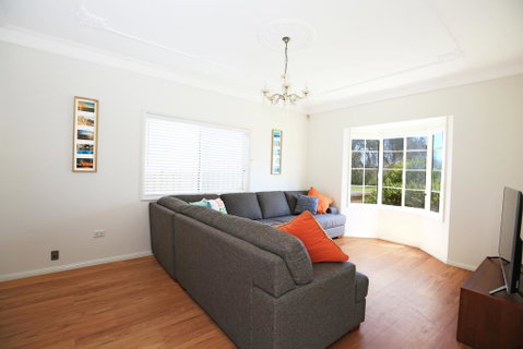 The Crescent - Pet Friendly - 1 Min To Beach - Accommodation Kalgoorlie 2