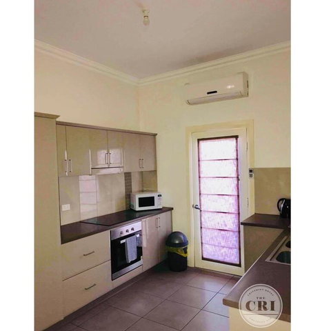 The Cri On Main - Accommodation Kalgoorlie 1